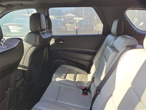 Used 2023 Dodge Durango GT image 32