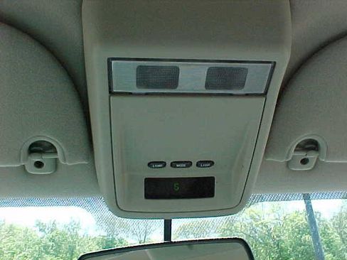 Used 2007 Ford Crown Victoria LX RWD image 36