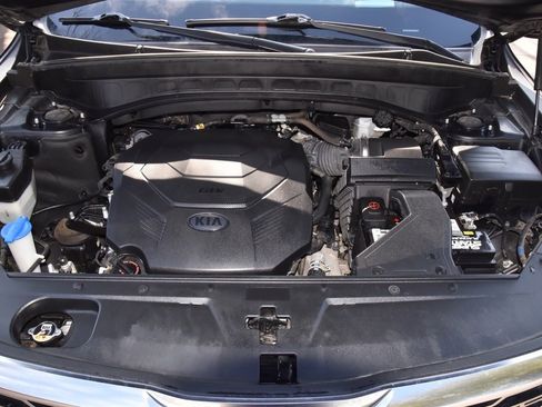 Used 2020 Kia Telluride SX w/ SX Prestige Package image 41