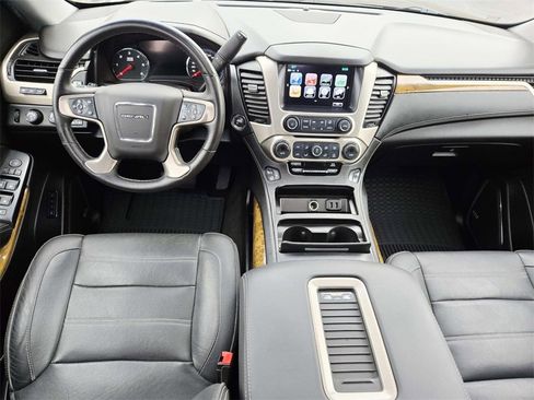 Used 2017 GMC Yukon Denali w/ Open Road Package image 10