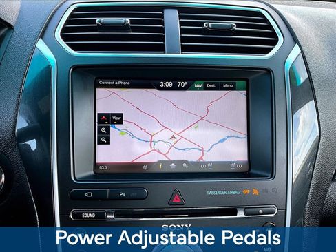 Used 2016 Ford Explorer Sport w/ Equipment Group 401A AWD/4WD image 20