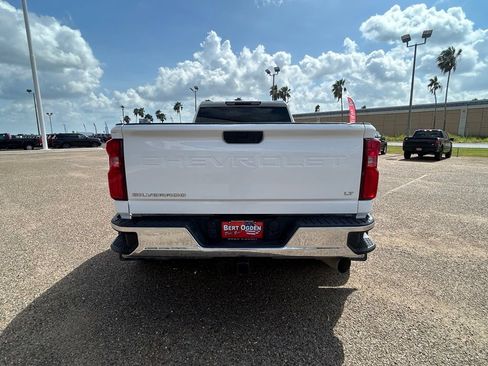 Used 2024 Chevrolet Silverado 3500 LT w/ Convenience Package AWD/4WD image 5