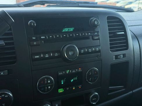 Used 2011 Chevrolet Silverado 1500 LT w/ All-Star Edition AWD/4WD image 10
