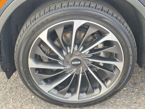 Used 2022 Lincoln Aviator Reserve w/ Equipment Group 201A image 20