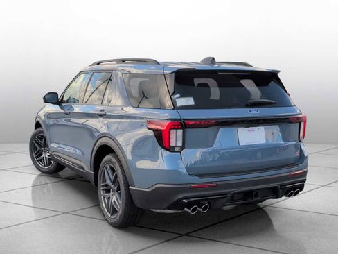 New 2025 Ford Explorer ST image 15