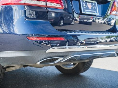 Used 2017 Mercedes-Benz GLE 350 4MATIC image 9