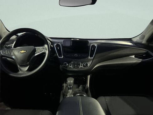 Used 2024 Chevrolet Malibu LT image 14