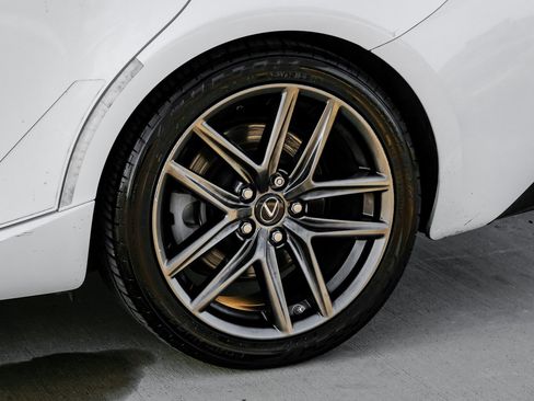 Used 2017 Lexus IS 200t F Sport image 62