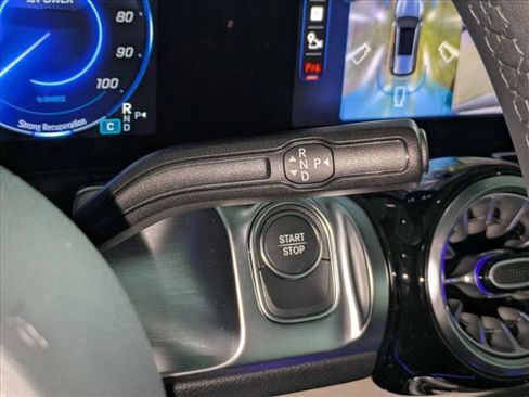 New 2025 Mercedes-Benz EQB 300 4MATIC image 12