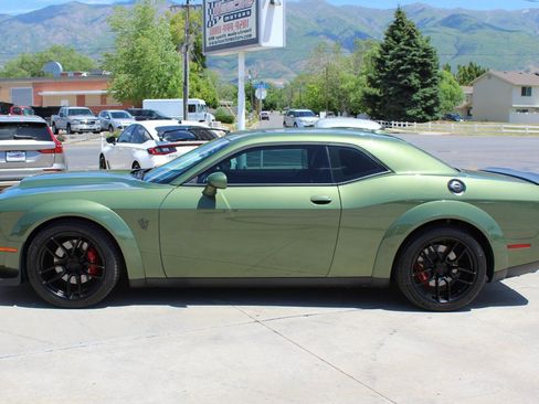 Used 2018 Dodge Challenger SRT Demon RWD image 12