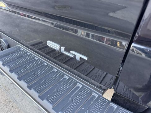 Used 2021 GMC Sierra 1500 SLT w/ SLT Premium Plus Package image 13