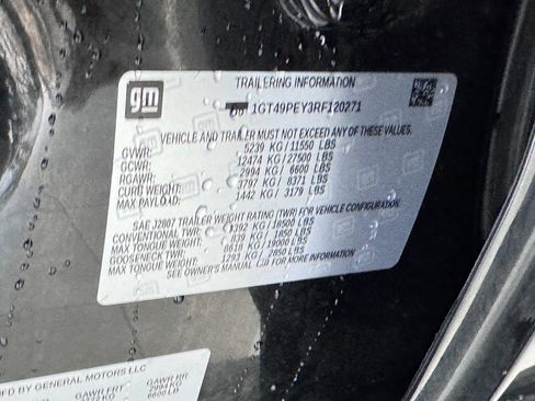 Certified 2024 GMC Sierra 2500 AT4 w/ AT4 Premium Plus Package image 9