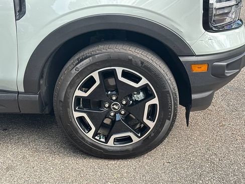 Certified 2024 Ford Bronco Sport Outer Banks w/ Tech Package AWD/4WD image 13