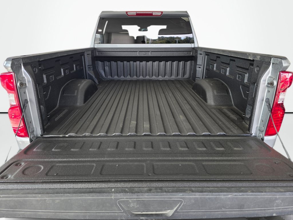 Used 2025 Chevrolet Silverado 2500 LT w/ Convenience Package AWD/4WD image 16