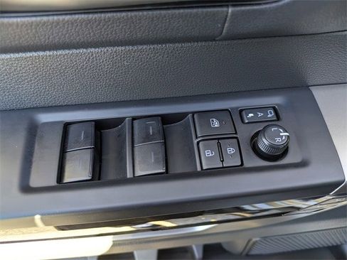 Used 2024 Toyota Tundra Limited image 19