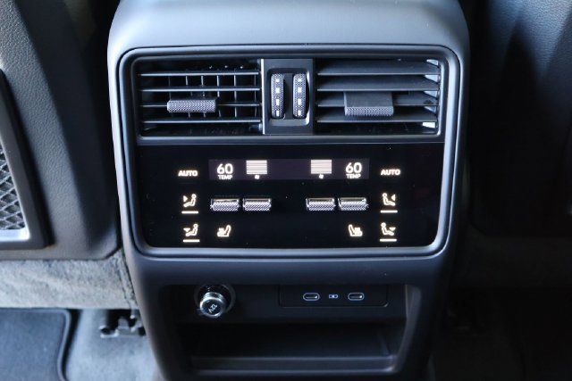 Used 2026 Porsche Cayenne S AWD/4WD image 23