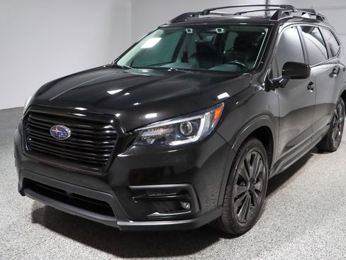 Used 2022 Subaru Ascent Onyx Edition image 34