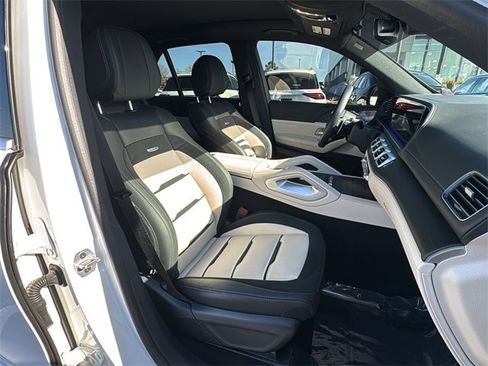 Used 2025 Mercedes-Benz GLE 53 AMG GLE 53 AMG image 28