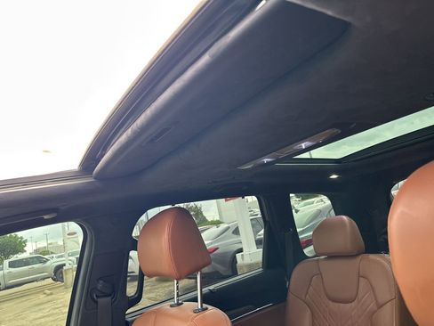 Used 2024 Kia Telluride SX Prestige X-Line image 5