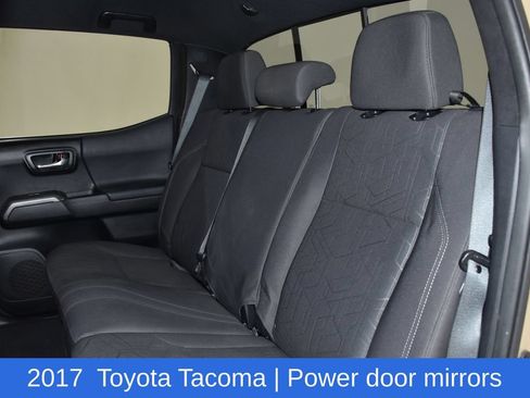 Used 2017 Toyota Tacoma TRD Off-Road w/ Tow Package (A/T) AWD/4WD image 24