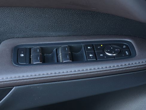 Used 2023 Lexus RX 350 w/ Luxury Package image 14