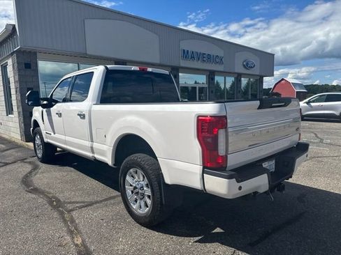 Used 2018 Ford F250 Limited w/ FX4 Off-Road Package AWD/4WD image 4