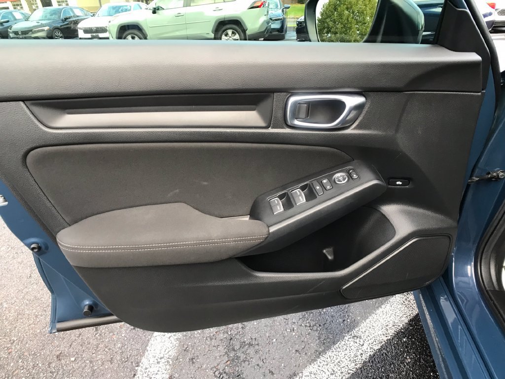 Certified 2025 Honda Civic Sport image 15