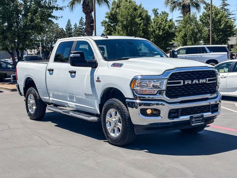 Used 2024 RAM 2500 Big Horn AWD/4WD image 5