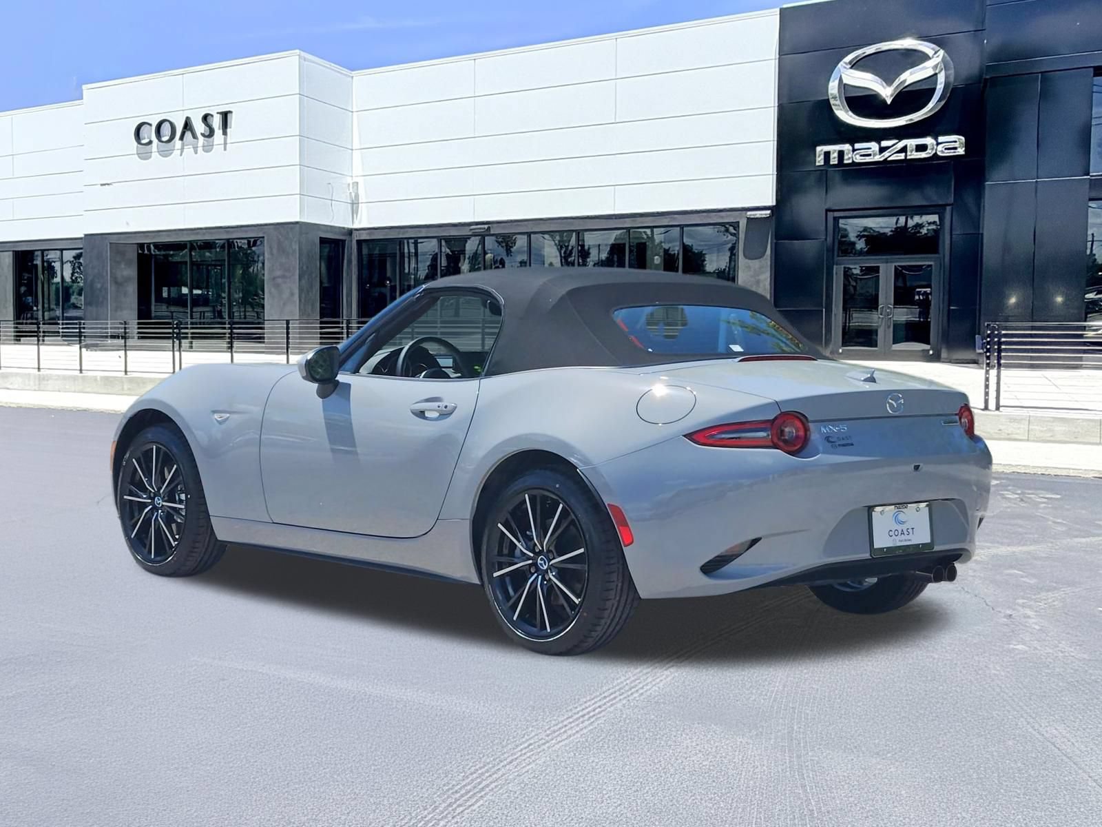 New 2026 MAZDA MX-5 Miata Grand Touring RWD image 8
