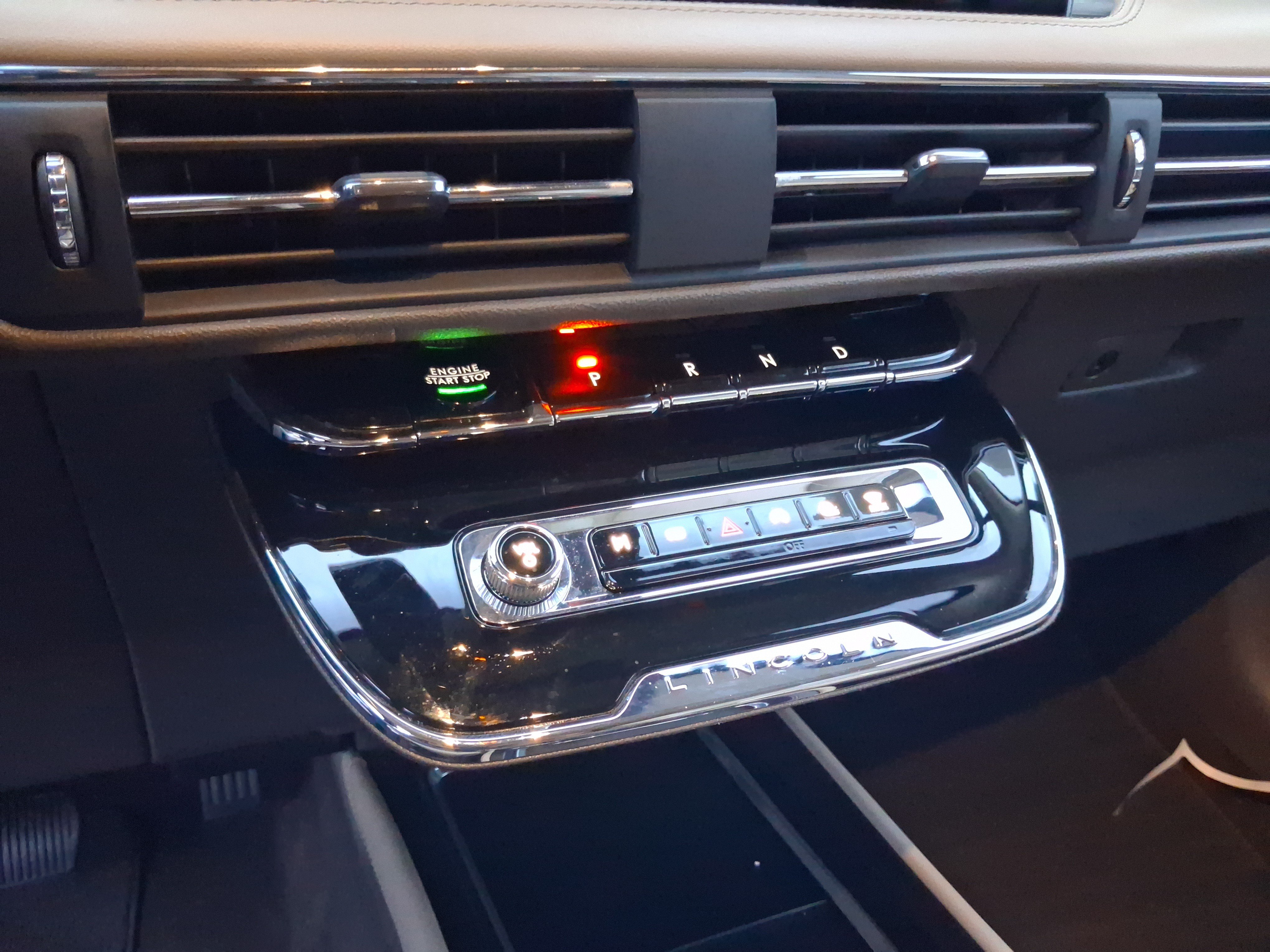 Certified 2023 Lincoln Corsair FWD image 20