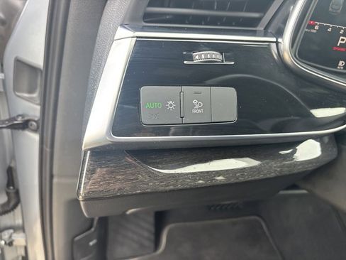 Used 2025 Audi Q7 3.0T Premium Plus image 26