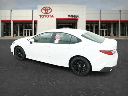 New 2026 Toyota Camry SE image 22