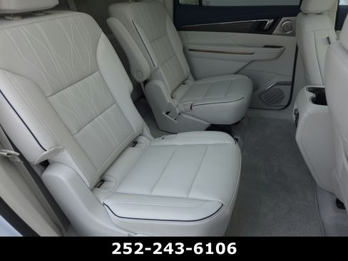Used 2026 Buick Enclave Avenir w/ Super Cruise Package FWD image 46