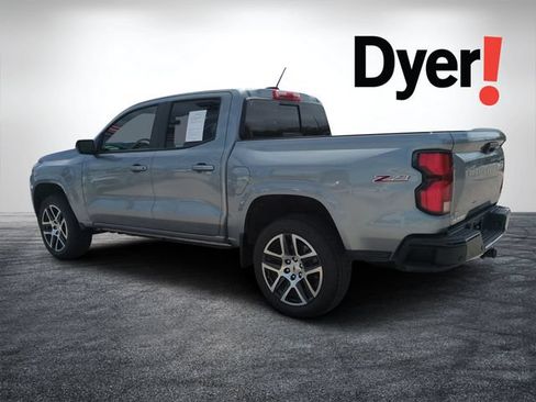 Used 2024 Chevrolet Colorado Z71 w/ Z71 Convenience Package 2 AWD/4WD image 6