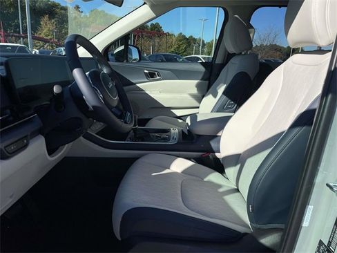 New 2026 Kia Carnival SX image 28