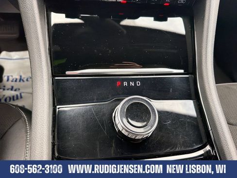 Used 2023 Jeep Grand Cherokee L Laredo AWD/4WD image 17