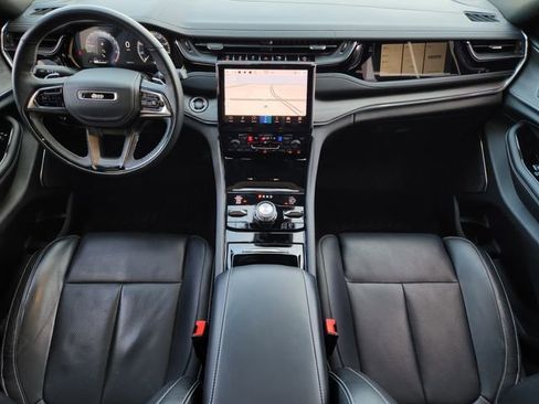 Certified 2023 Jeep Grand Cherokee Overland w/ Adv Protech Group III image 28