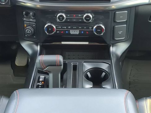 Used 2025 Ford F150 Raptor AWD/4WD image 17