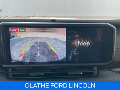 Used 2025 Jeep Wrangler Sahara w/ Safety Group image 16