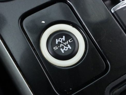 Used 2020 Mitsubishi Outlander ES AWD/4WD image 25