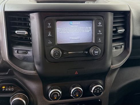 Used 2022 RAM 2500 Tradesman w/ Chrome Appearance Group image 18