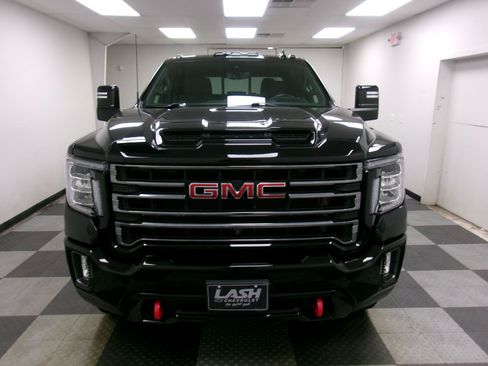 Used 2021 GMC Sierra 2500 AT4 w/ AT4 Premium Plus Package AWD/4WD image 17