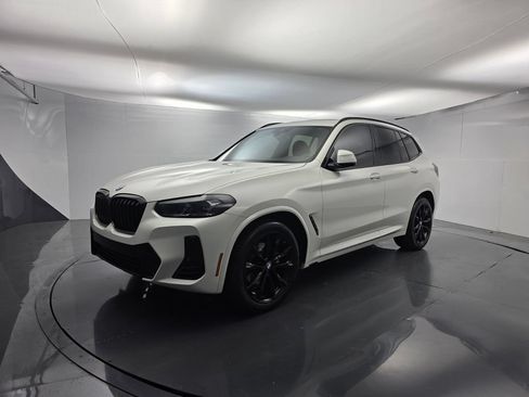 Used 2024 BMW X3 sDrive30i w/ M Sport Package RWD image 8