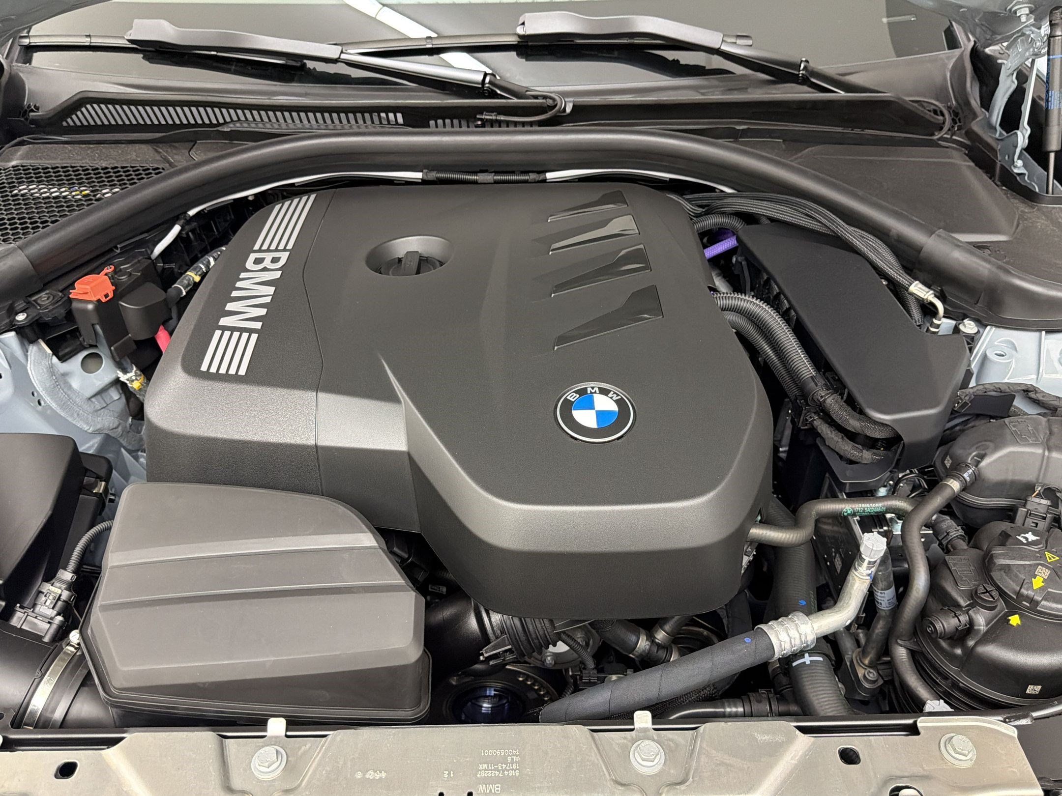 New 2026 BMW 330i Sedan w/ M Sport Package RWD image 34