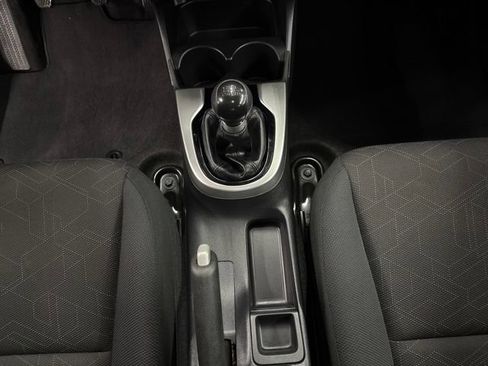 Used 2017 Honda Fit EX image 17