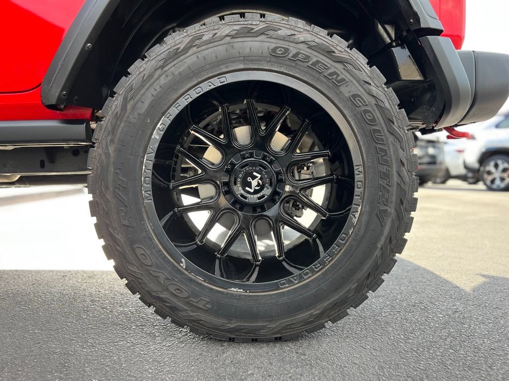Used 2024 Jeep Wrangler Unlimited Rubicon w/ XTREMEE 35" Tire Package AWD/4WD image 29