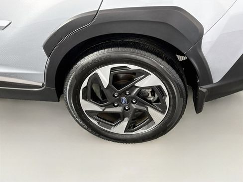 Used 2024 Subaru Crosstrek 2.5i Limited AWD/4WD image 5