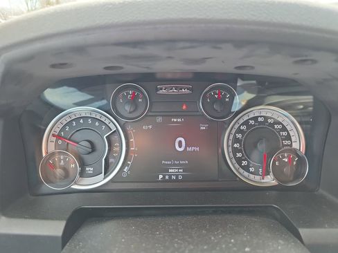 Used 2019 RAM 1500 Big Horn image 16