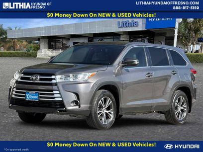 Used 2019 Toyota Highlander LE