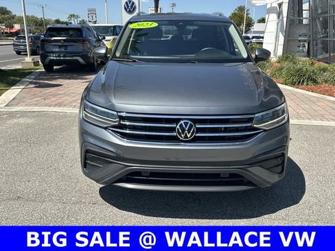 Certified 2023 Volkswagen Tiguan SE image 4
